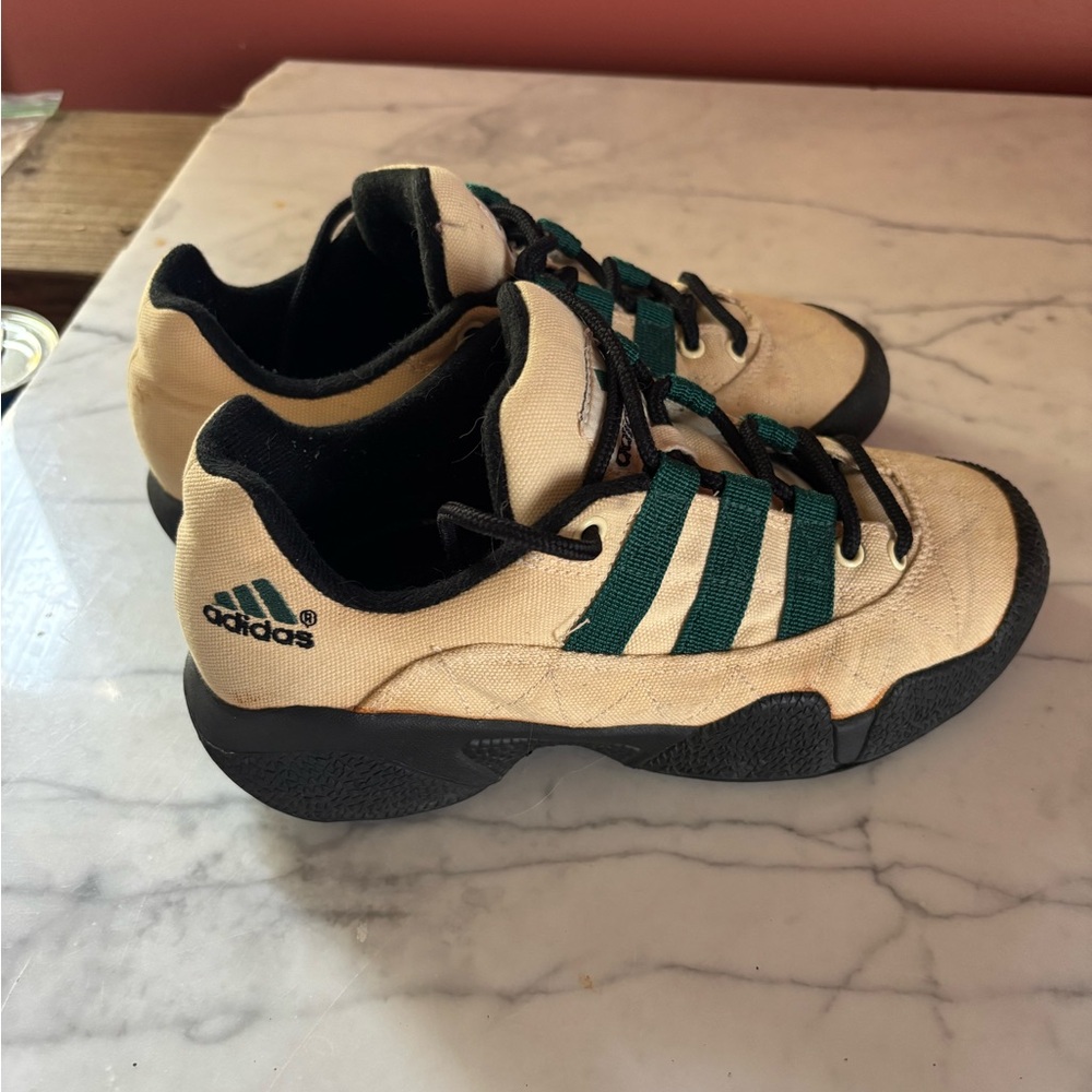 Vintage 1990’s Adidas Sneakers - Cream and Green